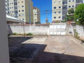 CASA ZONA LESTE - MORADA DO SOL