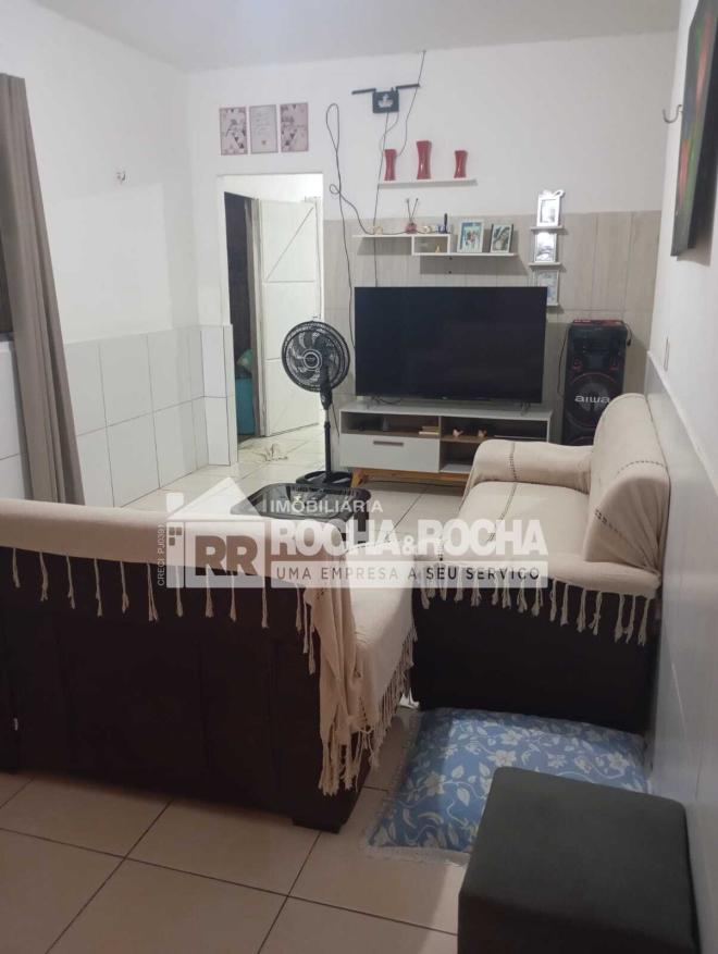 CASA BAIRRO SÃO SEBASTIÃO - REGIÃO GRANDE DIRCEU