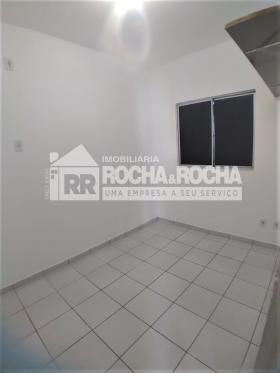 COND RESIDENCIAL CRISTAL-1º ANDAR