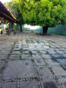 CASA RESINDECIAL + PONTO COMERCIAL - BAIRRO MARQUES