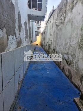 CASA RESINDECIAL + PONTO COMERCIAL - BAIRRO MARQUES