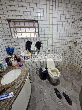 CASA RESINDECIAL + PONTO COMERCIAL - BAIRRO MARQUES