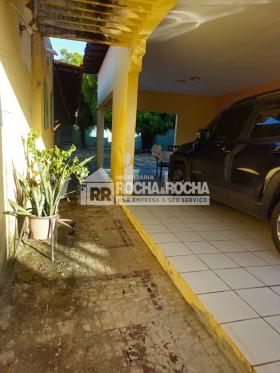 CASA RESINDECIAL + PONTO COMERCIAL - BAIRRO MARQUES