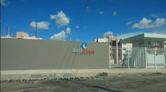 COND. BARRA GRANDE VILLAGE